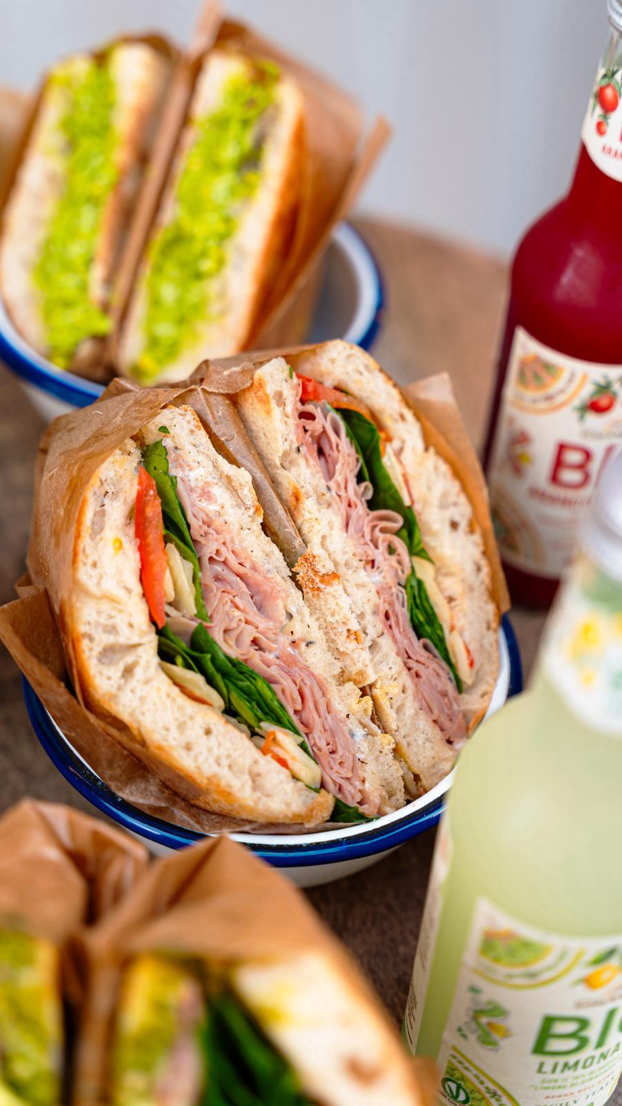 sandwich focaccia pesto jambon vita nova caen