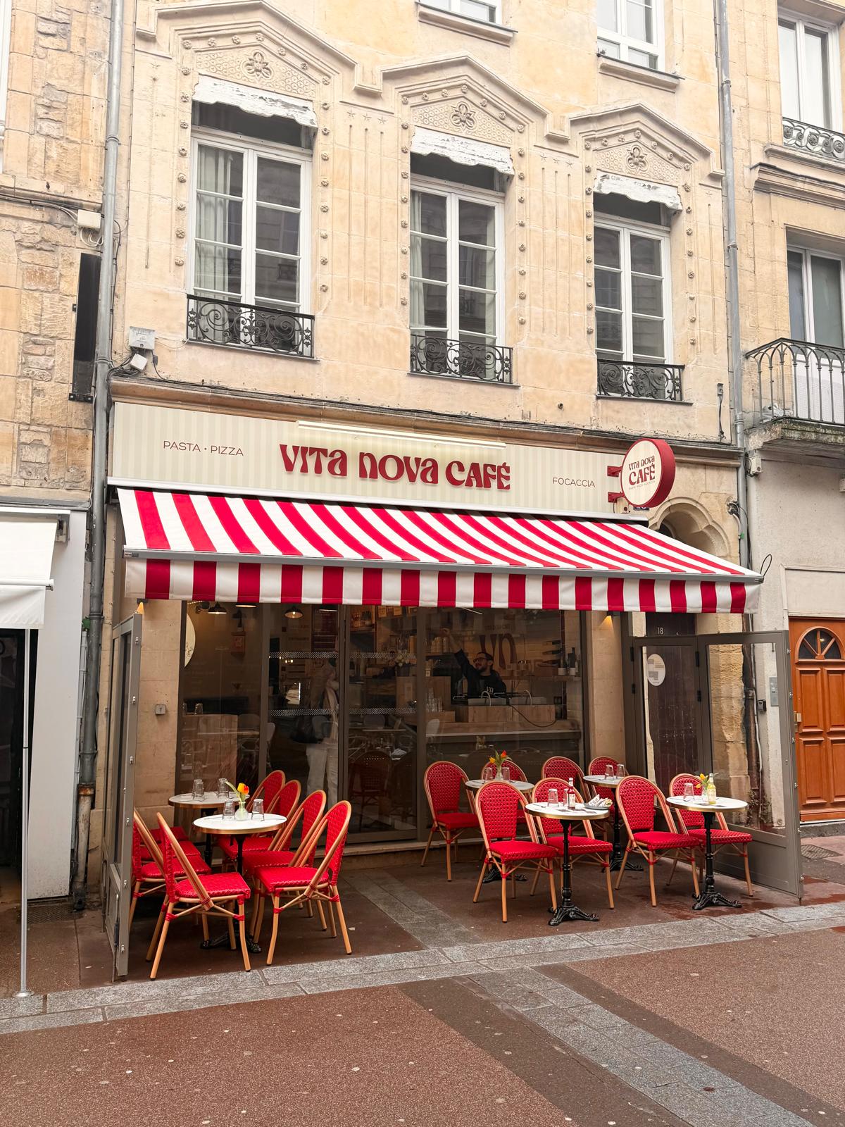 vita nova cafe facade rue bras caen